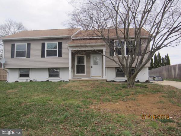 9 HAWKESBURY CT, Newark, DE 19702