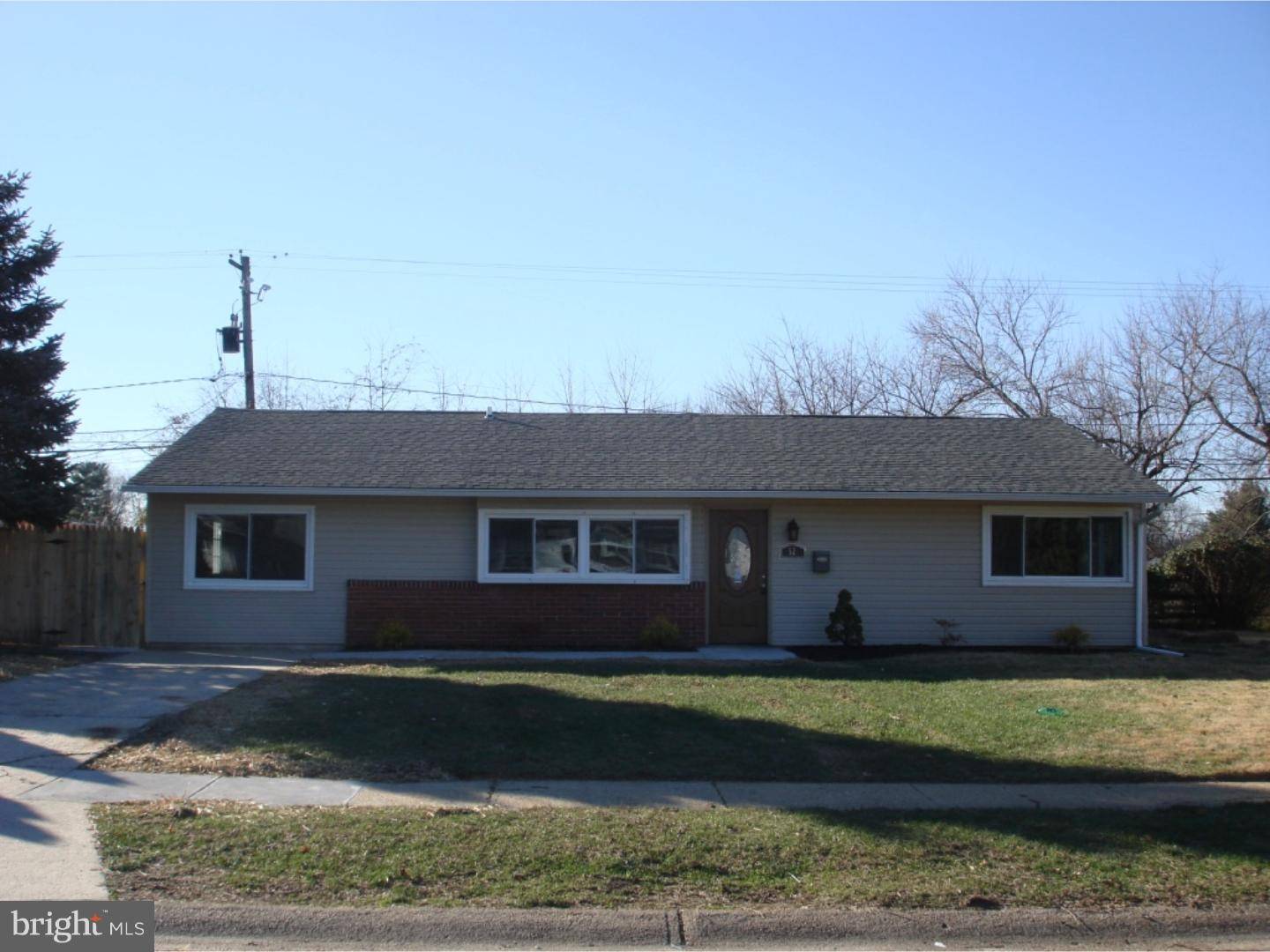 52 MARTINDALE DR, Newark, DE 19713