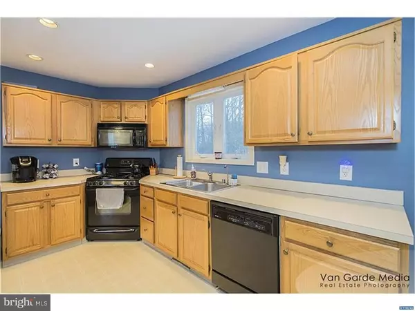 Wilmington, DE 19808,122 BROMLEY DR