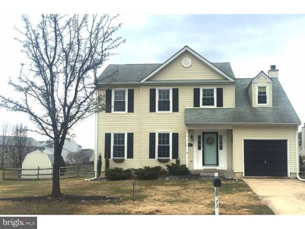 73 AVIGNON DR, Newark, DE 19702