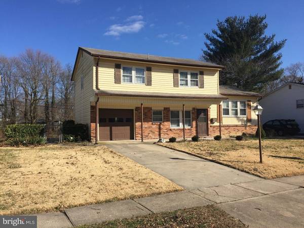 13 ANGLIN DR, Newark, DE 19713