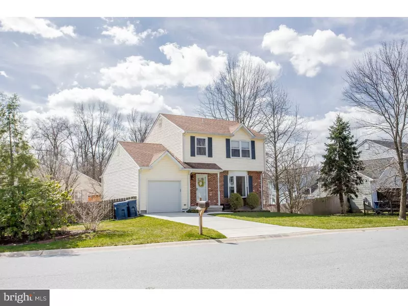 34 CEDAR FARMS DR, Newark, DE 19702