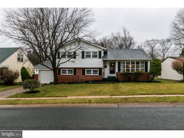 216 S AVON DR, Claymont, DE 19703