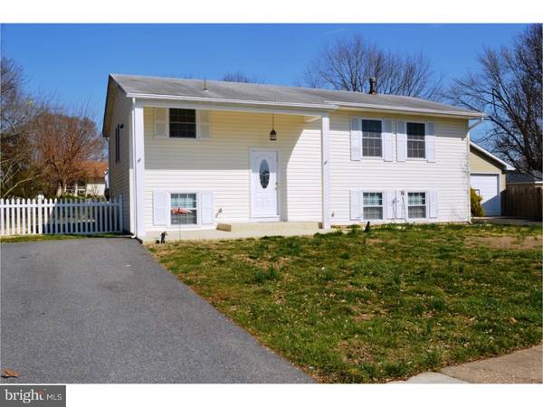 1206 PINEFIELD RD, Newark, DE 19713