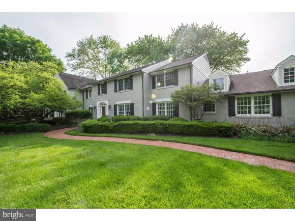 5 SWALLOW HILL RD, Wilmington, DE 19807