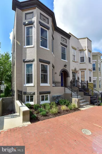 37 TODD PL NE #2, Washington, DC 20002