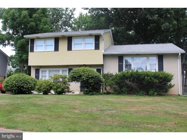 165 HONEYWELL DR, Claymont, DE 19703