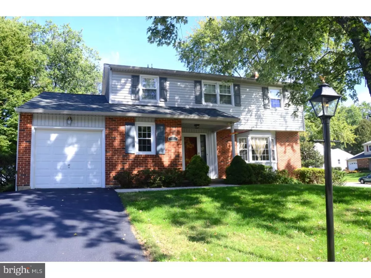 Hockessin, DE 19707,512 HEMINGWAY DR