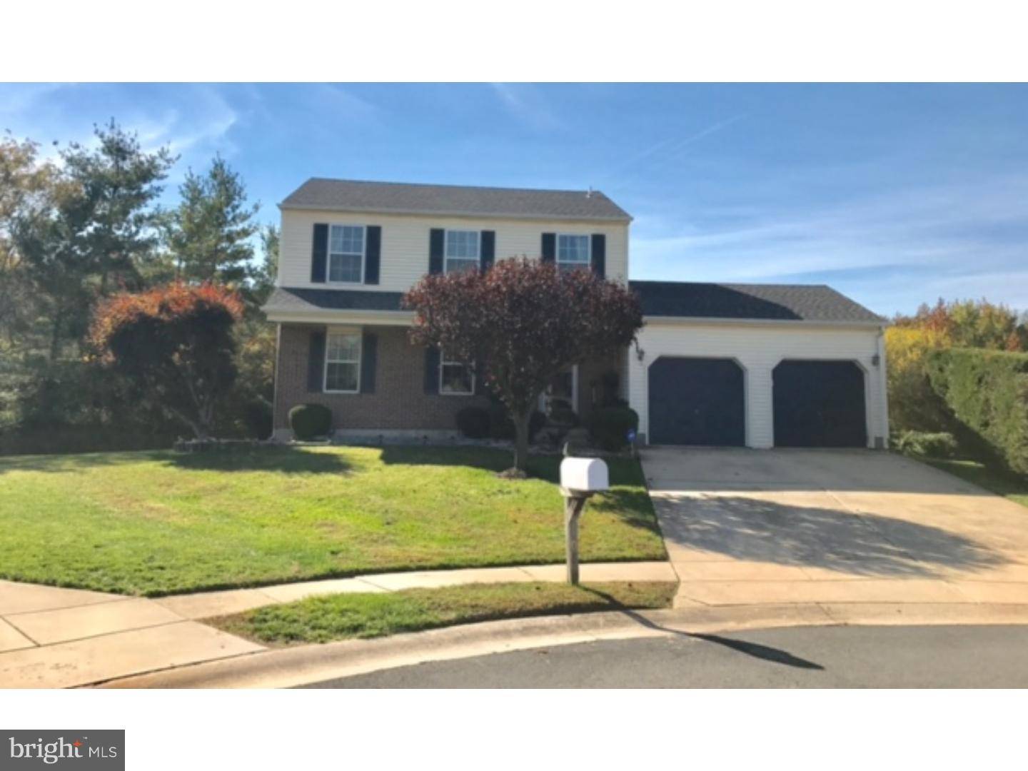 Bear, DE 19701,108 LEWIS CT