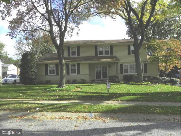 2507 BARLOW RD, Wilmington, DE 19810