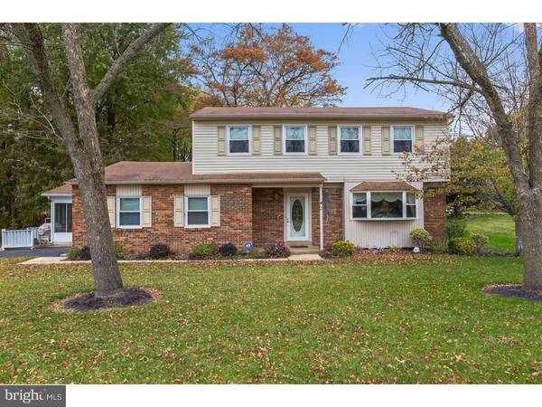 2 ONYX CT, Wilmington, DE 19810