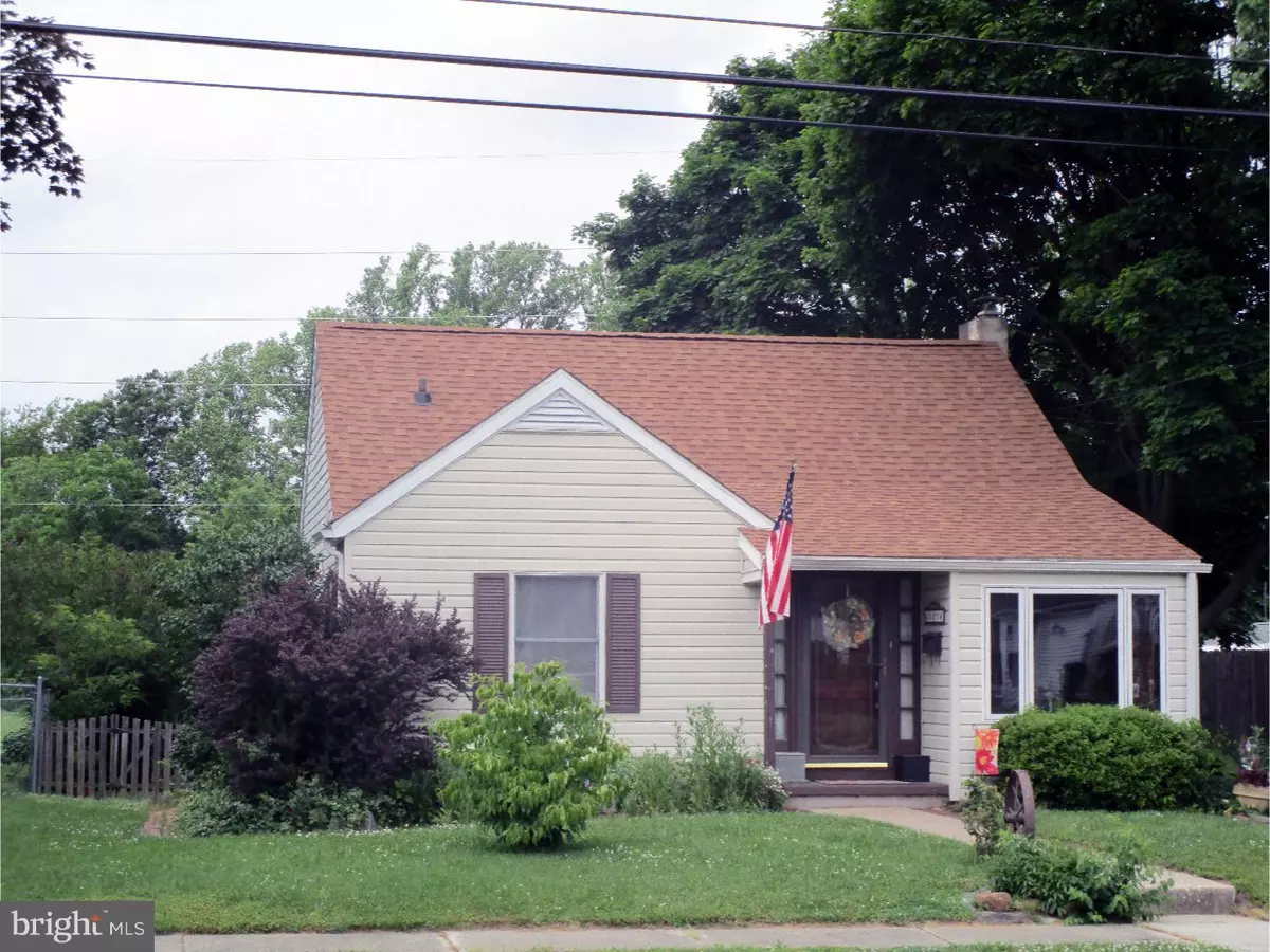 Dover, DE 19901,227 PINE ST