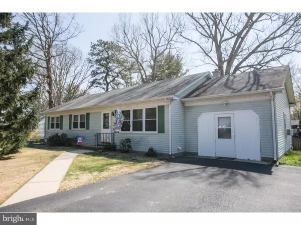 2547 BARRY DR, Vineland, NJ 08361