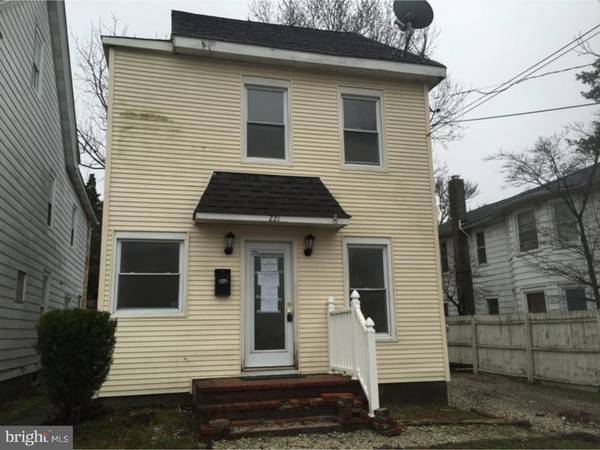 221 HOWARD ST, Millville, NJ 08332