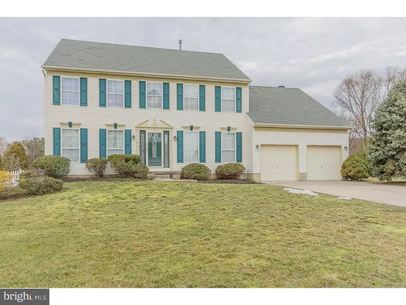 11 STEEPLECHASE DR, Turnersville, NJ 08012