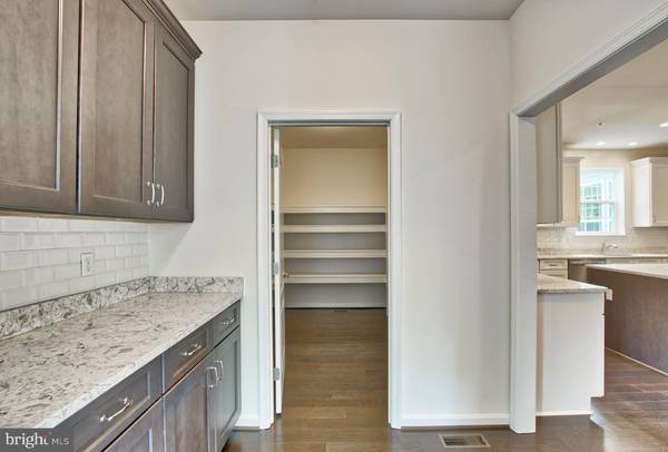 Kingsville, MD 21087,8103 REDSTONE RD