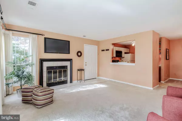 Alexandria, VA 22312,4505-H HAZELTINE CT #H