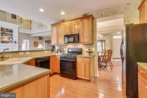 Lorton, VA 22079,9235 OLD BEECH CT