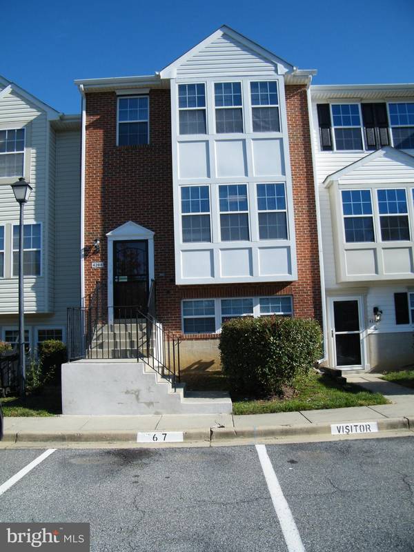 4208 APPLEGATE LN #4, Suitland, MD 20746