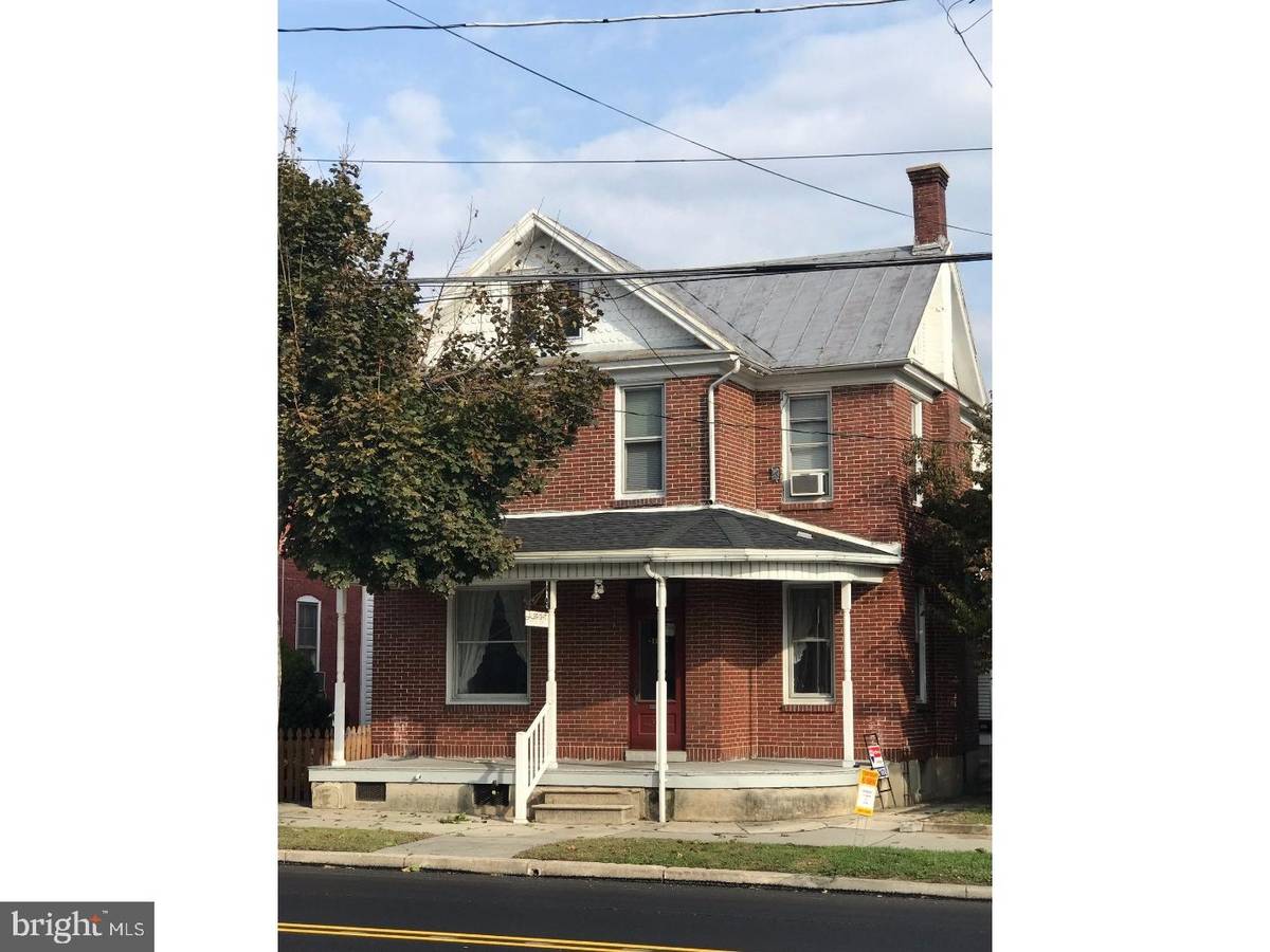 Robesonia, PA 19551,127 E PENN AVE