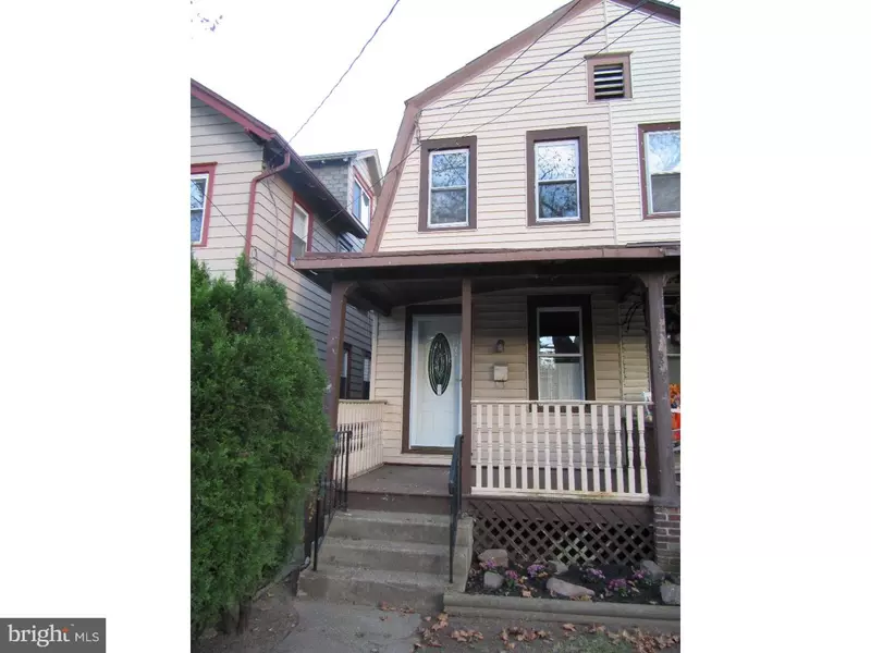 303 HARRISON ST, Riverton, NJ 08077