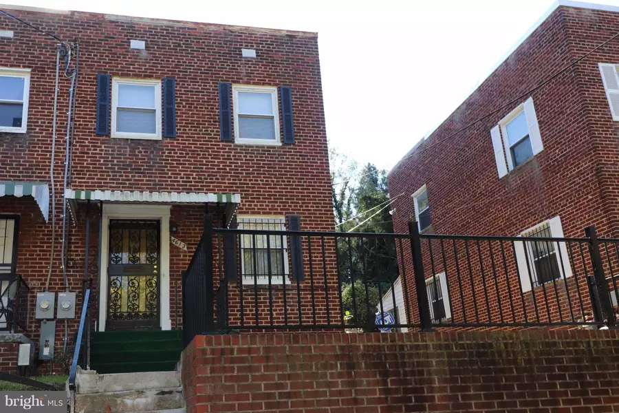 4613 EAST CAPITOL ST SE, Washington, DC 20019