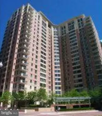 851 N GLEBE RD #1905, Arlington, VA 22203