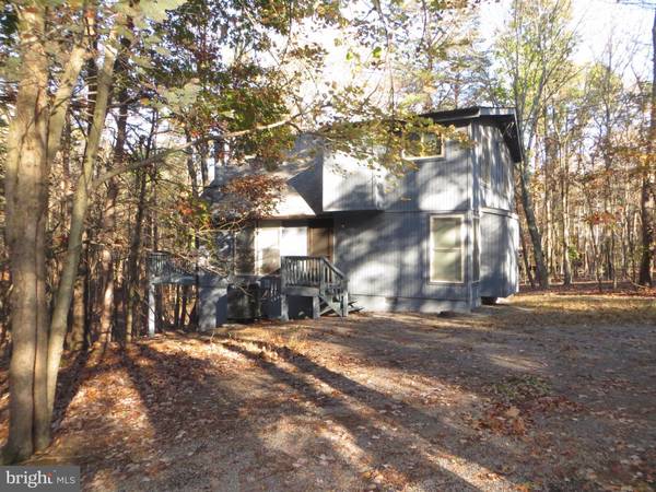 889 WALDEN ROAD, Hedgesville, WV 25427