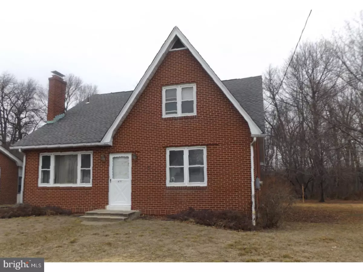 Gibbstown, NJ 08027,471 E BROAD ST