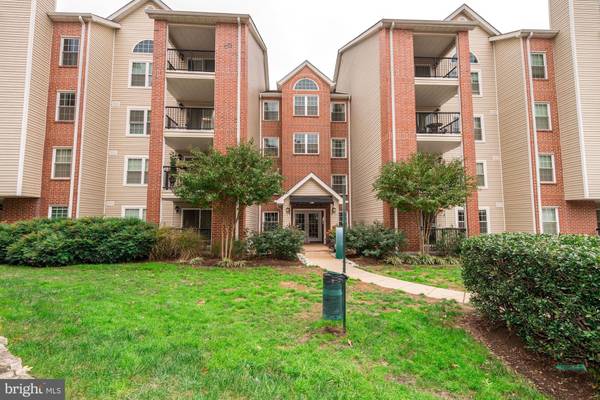 3307 WYNDHAM CIR #1164, Alexandria, VA 22302