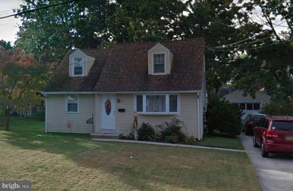 214 ALBERTSON AVE, Barrington, NJ 08007