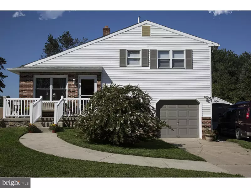 30 MANITOBA TRL, Shamong, NJ 08088