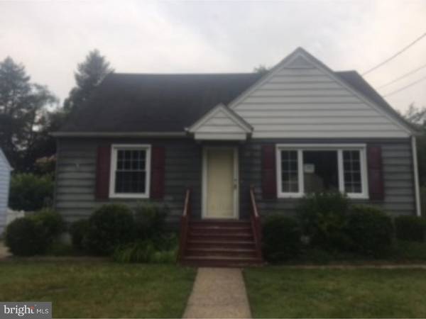 124 W LINDEN AVE, Lindenwold, NJ 08021