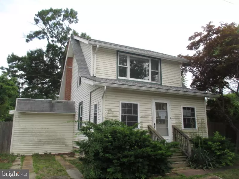 4 E 9TH AVE, Pine Hill, NJ 08021