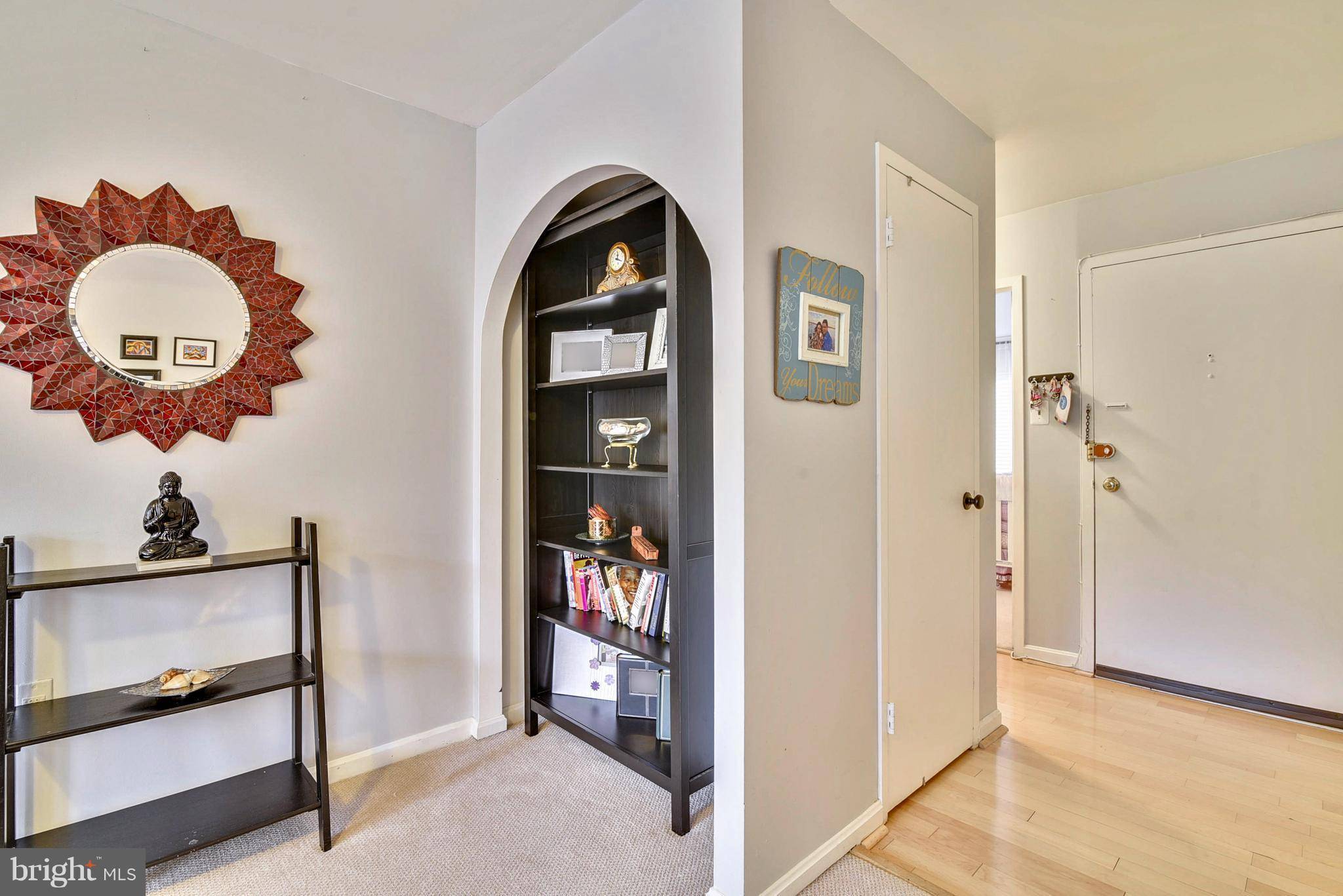 Alexandria, VA 22304,7 CANTERBURY SQ #202