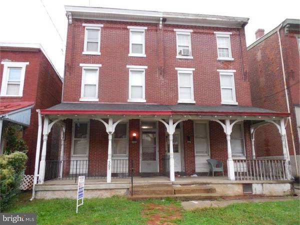 565 STANBRIDGE ST, Norristown, PA 19401