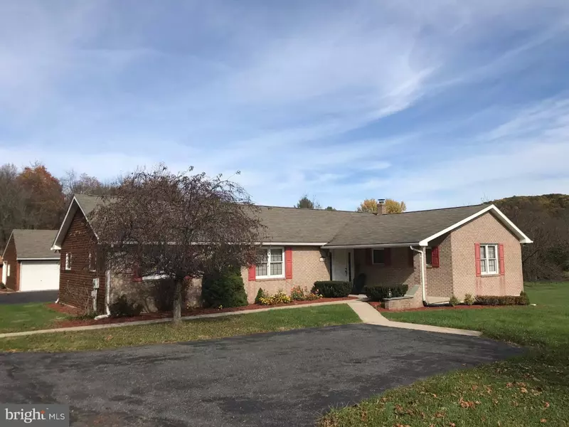 145 KINTNER RD, Riegelsville, PA 18930