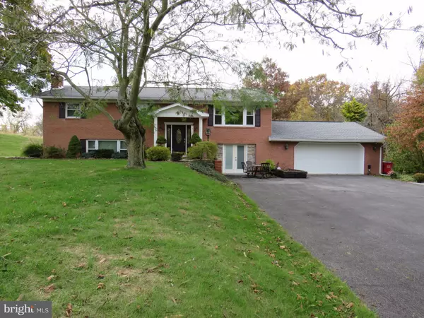 1000 HAMILTON DR, Chambersburg, PA 17202