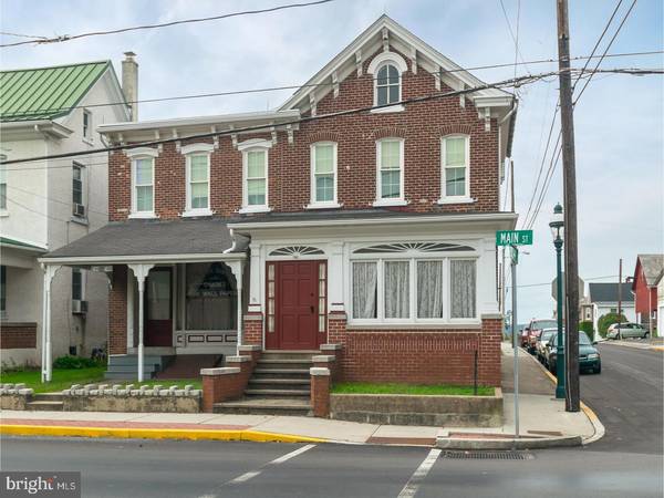 146 MAIN ST, East Greenville, PA 18041