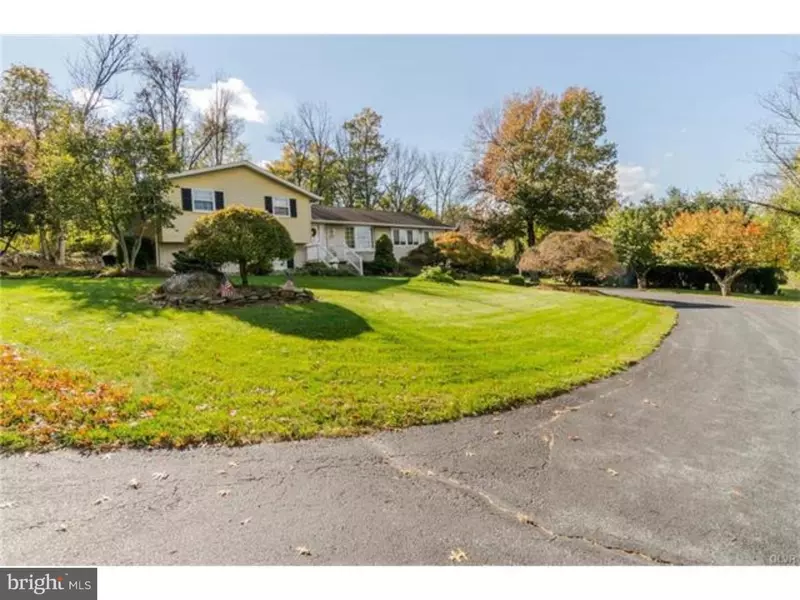 4520 MILL RD, Emmaus, PA 18049