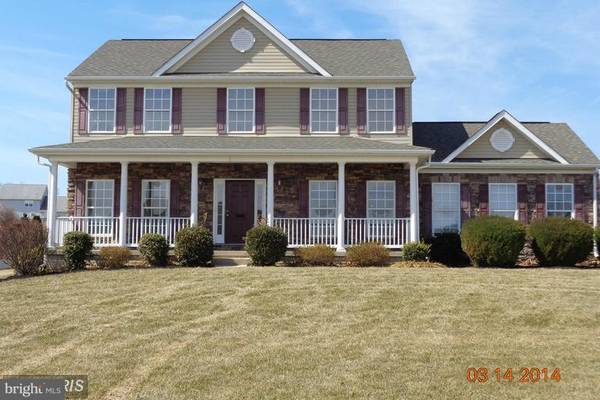 667 CRUSHED APPLE DR, Martinsburg, WV 25403