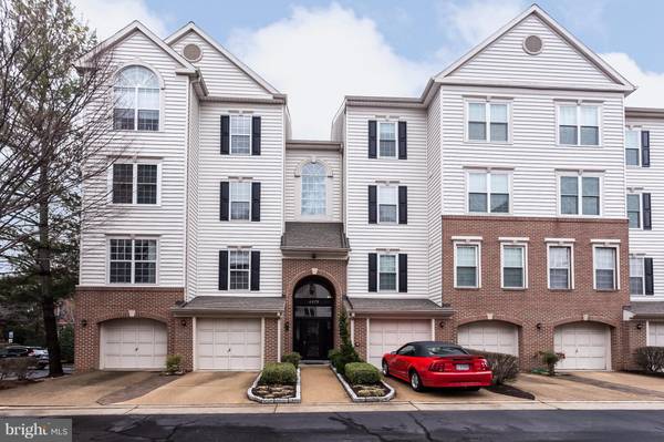 4675 LAWTON WAY #101, Alexandria, VA 22311