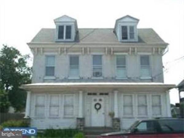 12 FRONT ST, Quakertown, PA 18951