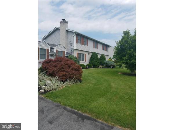 4343 LENMAR DR, North Whitehall Twp, PA 18037