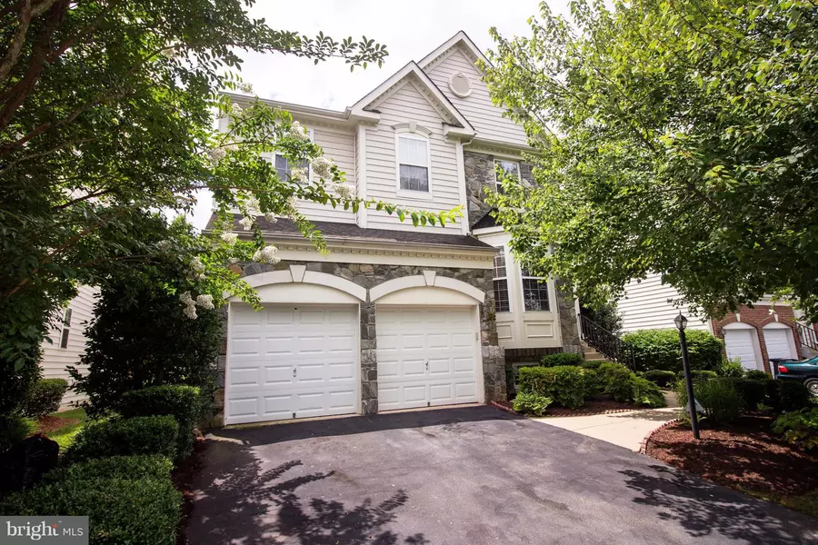 4843 MONTEGA DR, Woodbridge, VA 22192