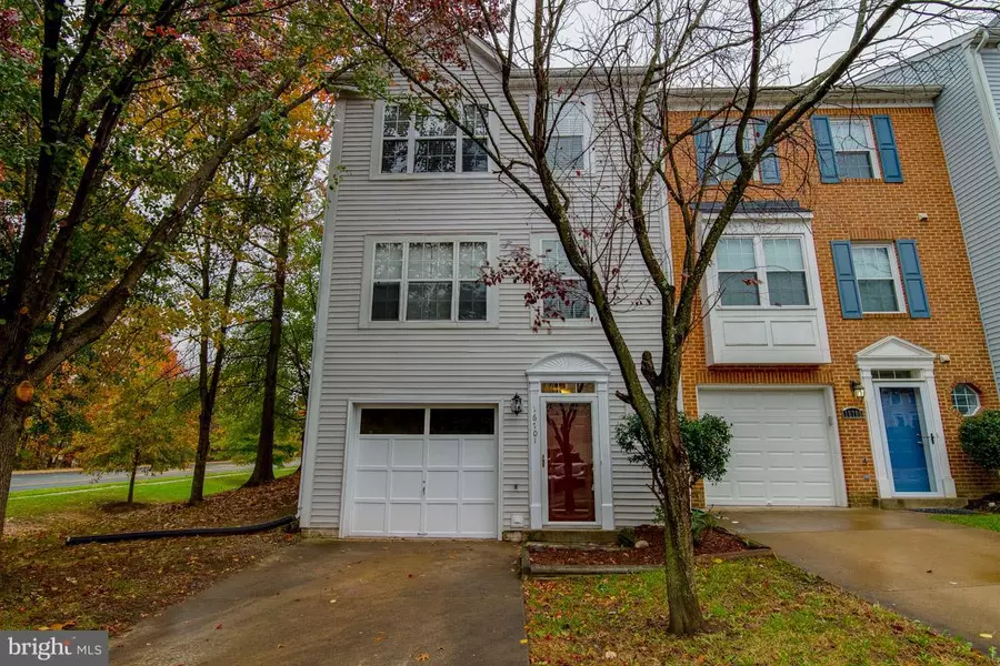 16701 CAPON TREE LN, Woodbridge, VA 22191