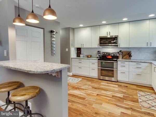 5530 STARBOARD CT, Fairfax, VA 22032