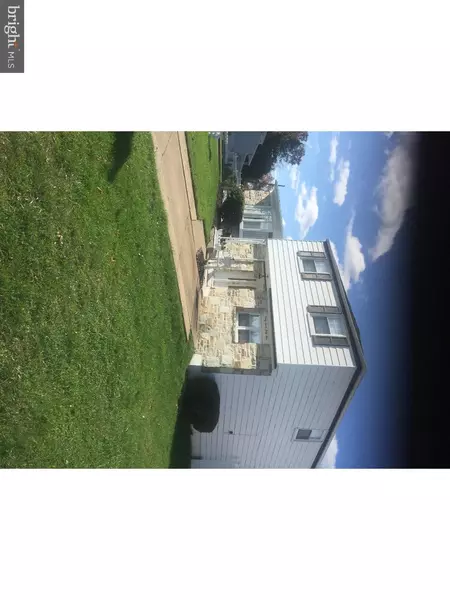9744 SUSAN RD, Philadelphia, PA 19115