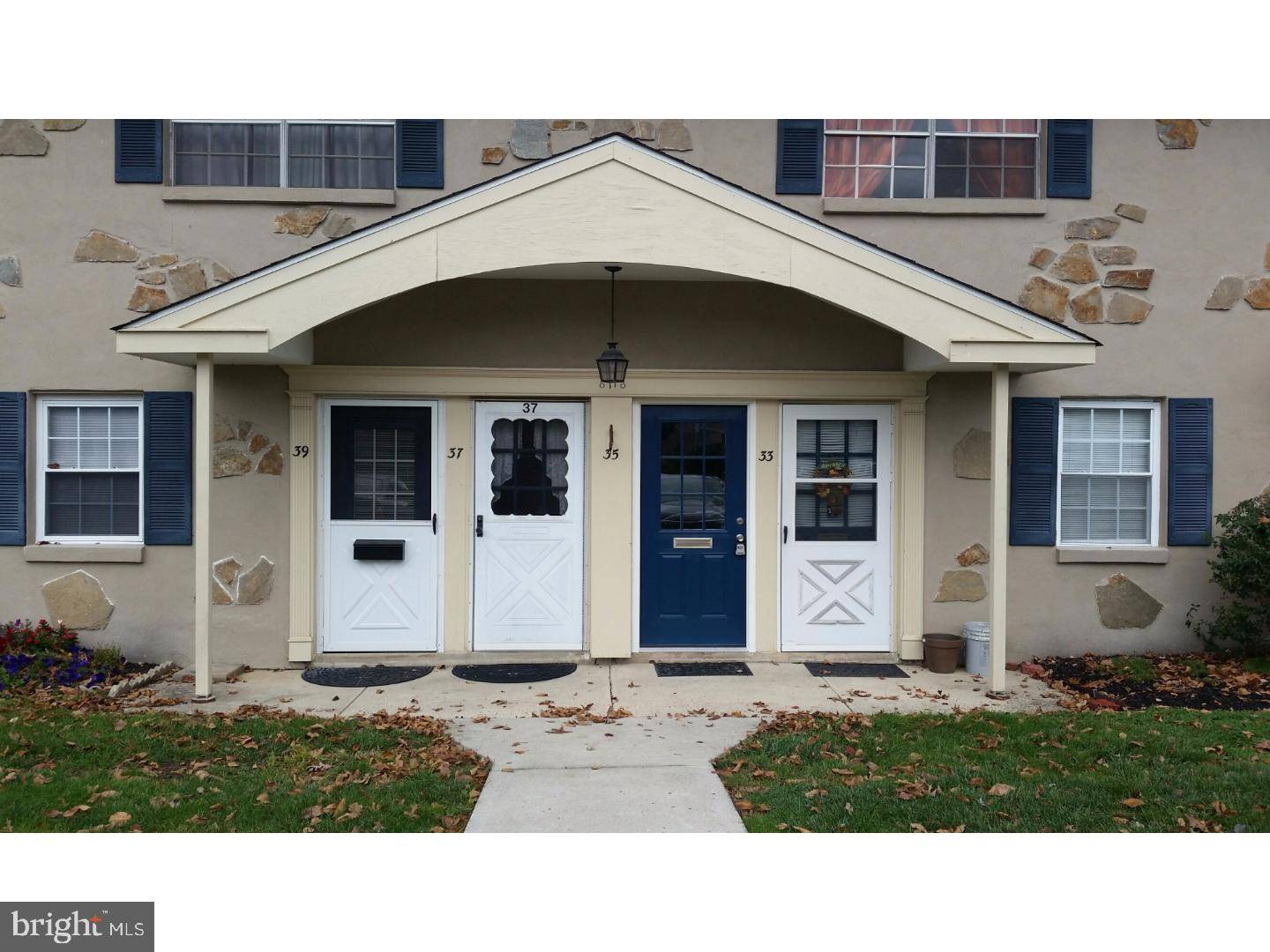 35 WEXFORD DR, North Wales, PA 19454