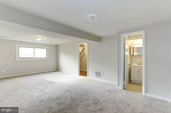 Glenarden, MD 20706,7804 FISKE AVE